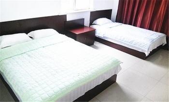 Longtai Star Hotel Qingdao Dış mekan fotoğraf